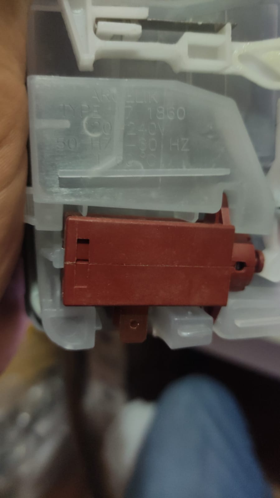 Vaatwasmiddeldoseerbakje Vergrendeling